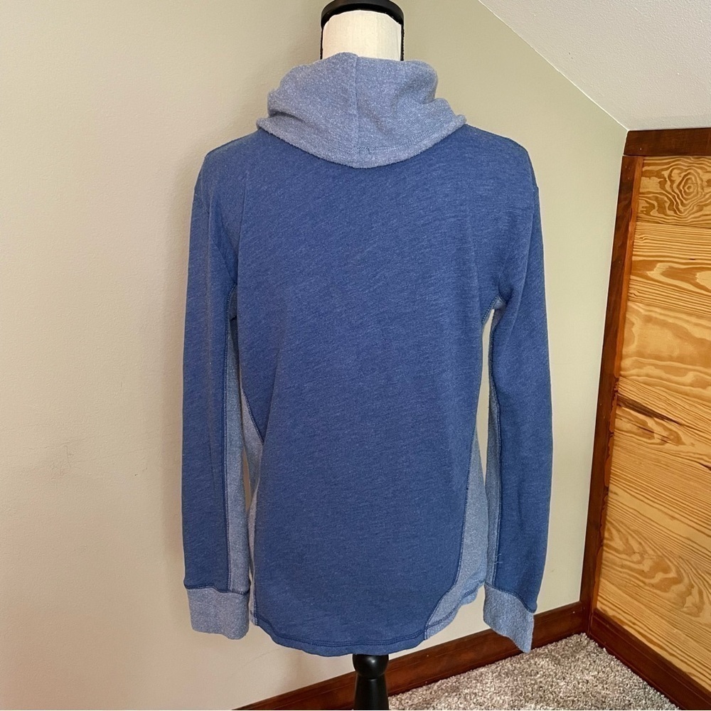 Hollister Turtleneck Pullover Sweatshirt Blue Colorblock Small S Casual Beach - Picture 3 of 8